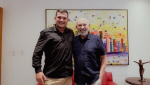 Cremasco e Paulo Hartung discutem gestão pública e desafios estratégicos do Espírito Santo