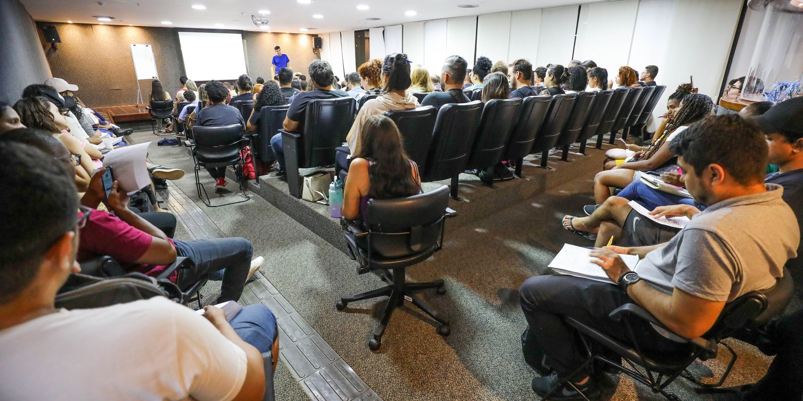 Concurso da Câmara: confira os locais de provas deste domingo