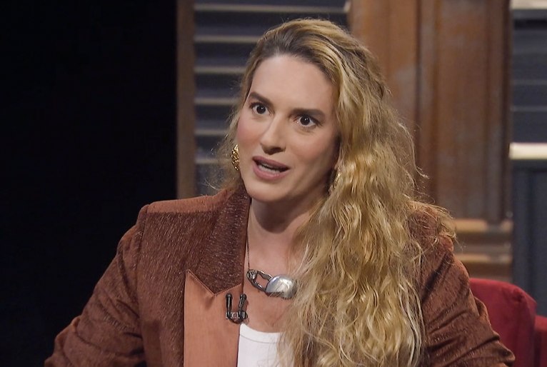 “No começo me chamavam de mórbida”, diz Camila Appel sobre desejo de falar sobre a morte