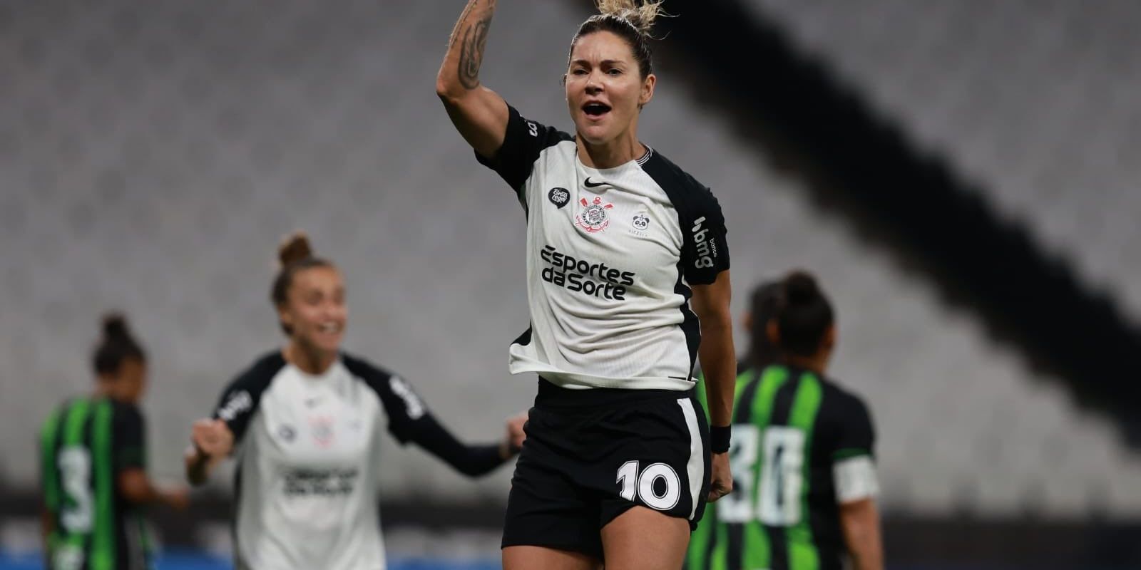Sob o comando de Gabi Zanotti, Corinthians goleia América-MG