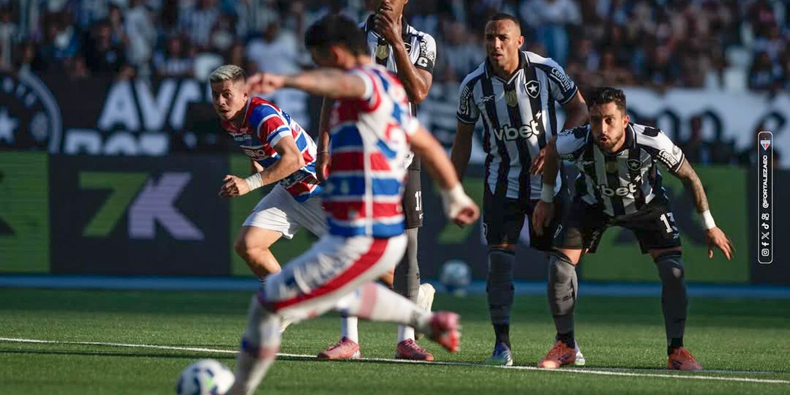 TV Brasil transmite neste domingo clássico Fortaleza e Ceará