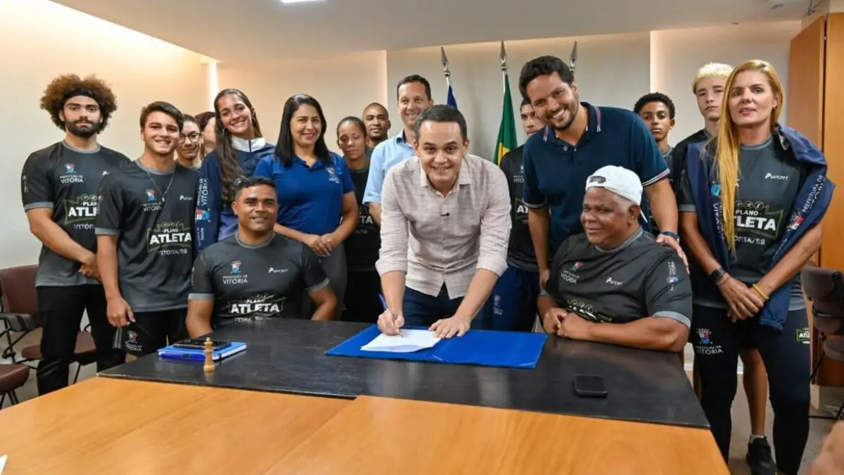 Imagem institucional relacionada à Prefeitura de Vitória e política de incentivo ao esporte