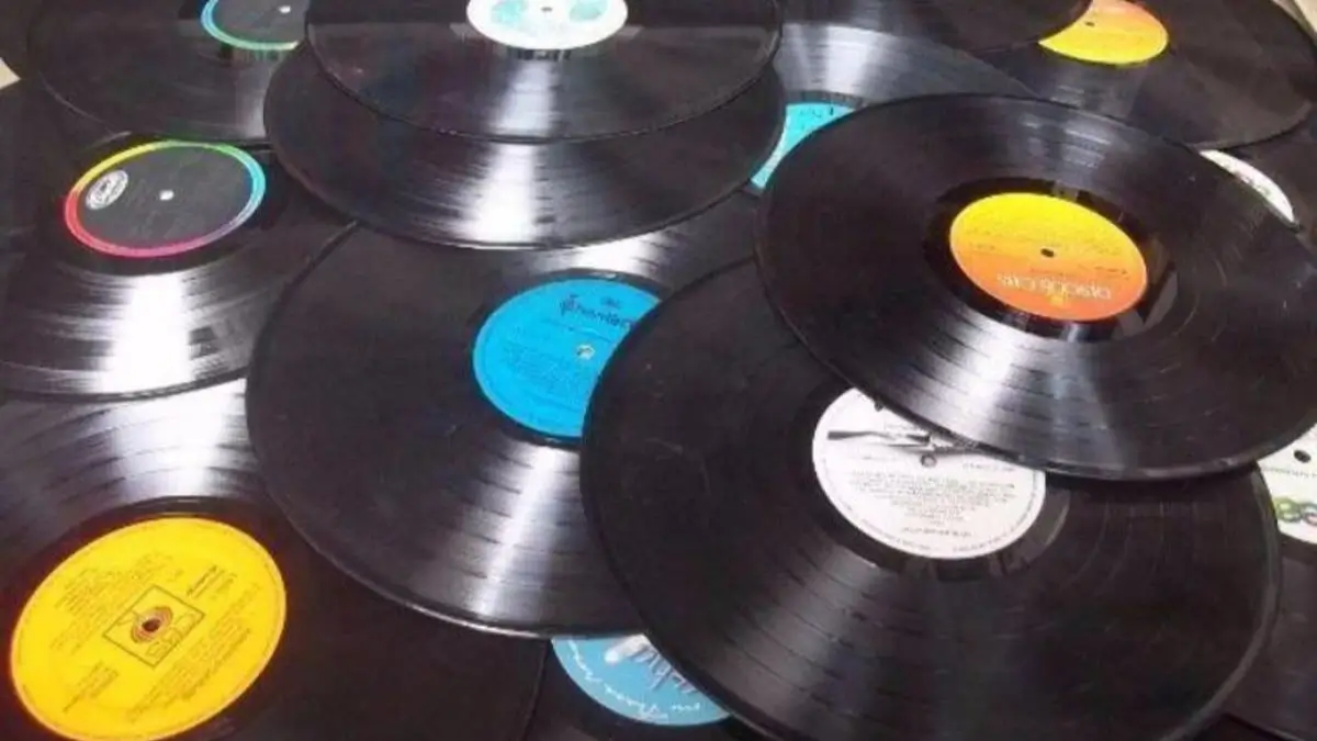 Imagem institucional da Feira Capixaba do Vinil no Masterplace Mall