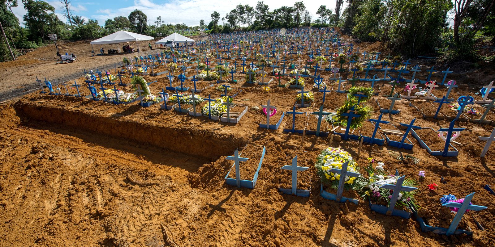 Negacionismo fez brasileiros "perderem" 3,4 anos de vida na pandemia